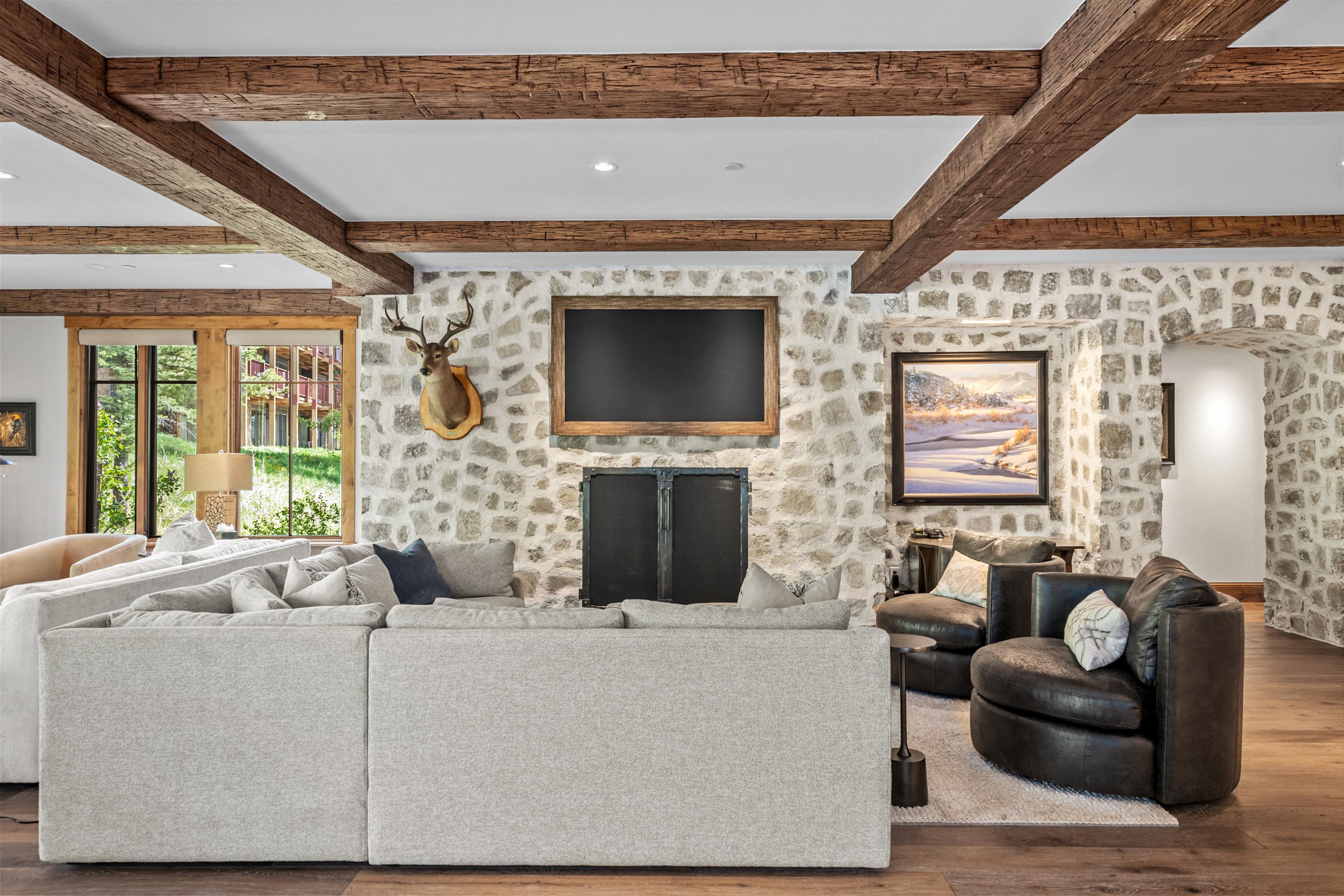  An Alpine Retreat, Reimagined. - 物件實景