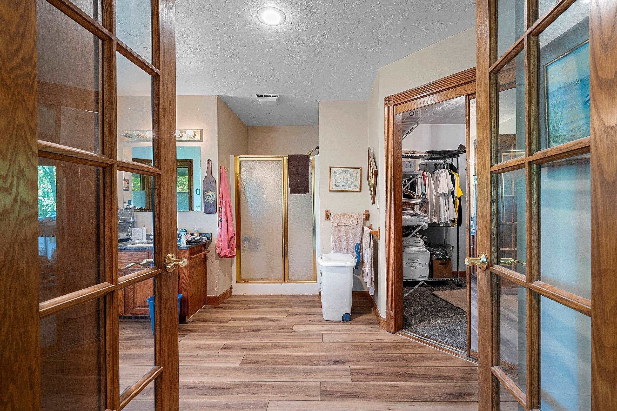 DE PERE, Wisconsin, 54115-9240, United States, 4 Bedrooms Bedrooms, ,4 BathroomsBathrooms,Residential,For Sale,2048017