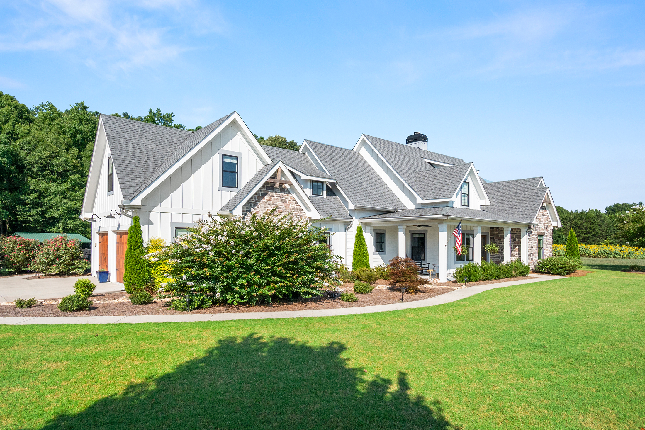  Tucked Away on Five+/- Acres - 物件實景