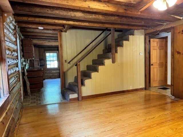 Deerfield, Massachusetts, 01342, United States, 2 Bedrooms Bedrooms, ,1 BathroomBathrooms,Residential,For Sale,1913467