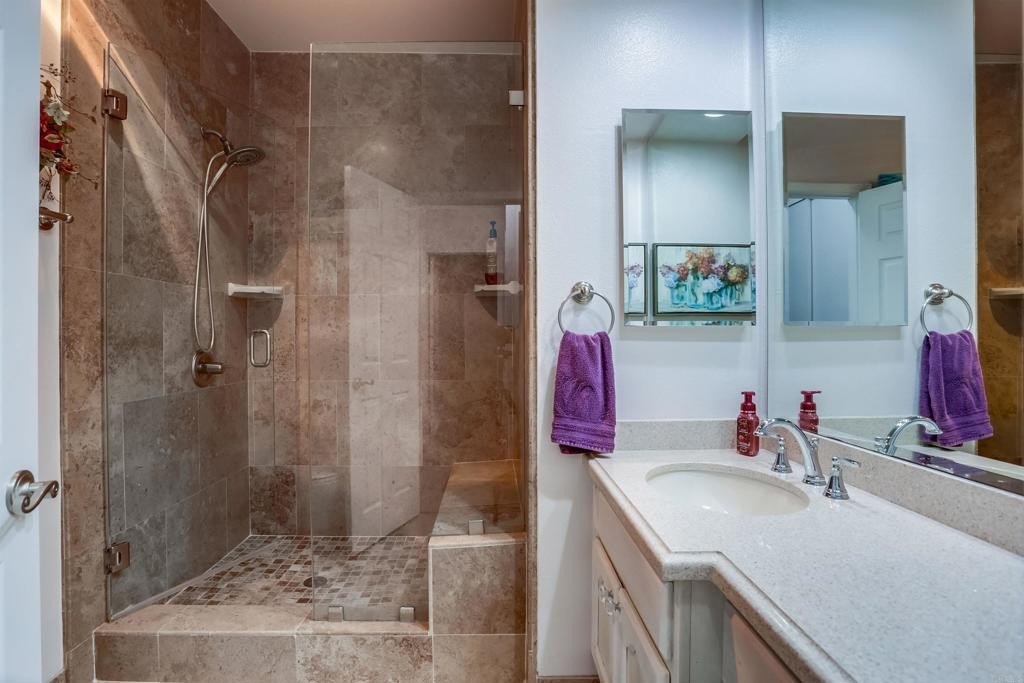 San Diego, California, 92110, United States, 1 Bedroom Bedrooms, ,1 BathroomBathrooms,Residential,For Sale,1991104