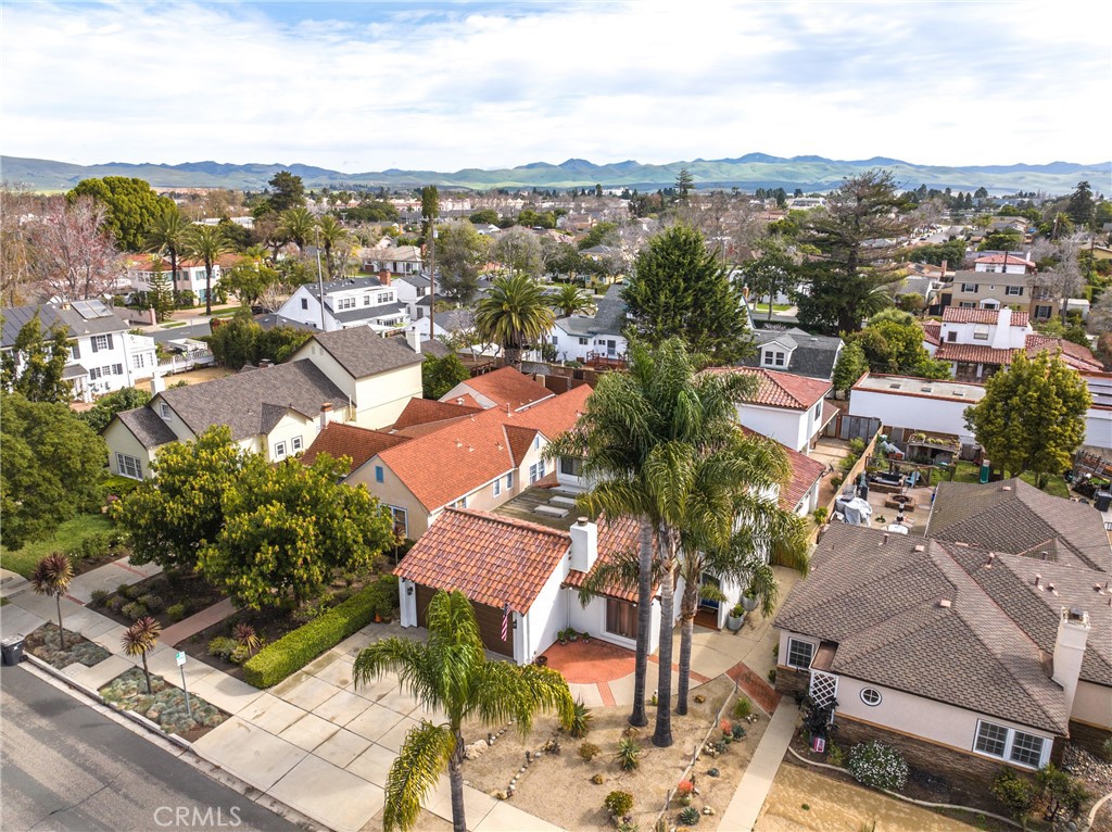 Santa Maria, California, 93454, United States, 5 Bedrooms Bedrooms, ,3 BathroomsBathrooms,Residential,For Sale,2032252