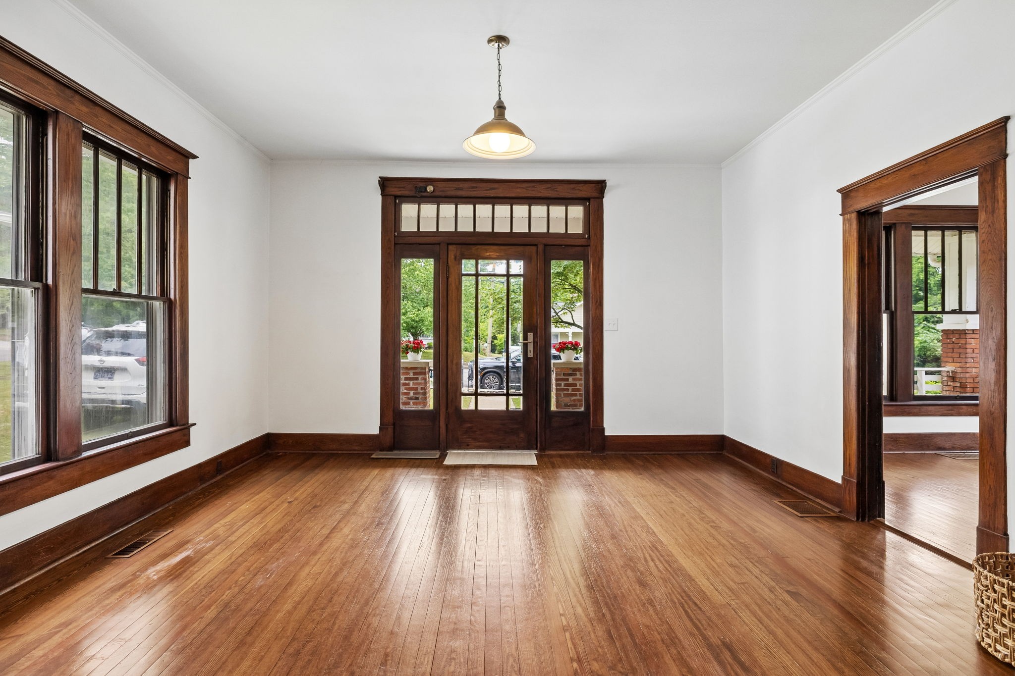  235 Georgia Ave, Clarksville, TN, 37040 - 物件實景