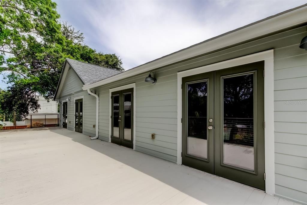 St Petersburg, Florida, 33701, United States, 3 Bedrooms Bedrooms, ,4 BathroomsBathrooms,Residential,For Sale,1895671