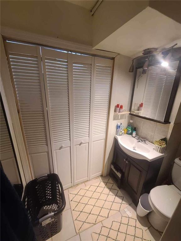 Brooklyn, New York, 11208, United States, 7 Bedrooms Bedrooms, ,4 BathroomsBathrooms,Residential,For Sale,1942836