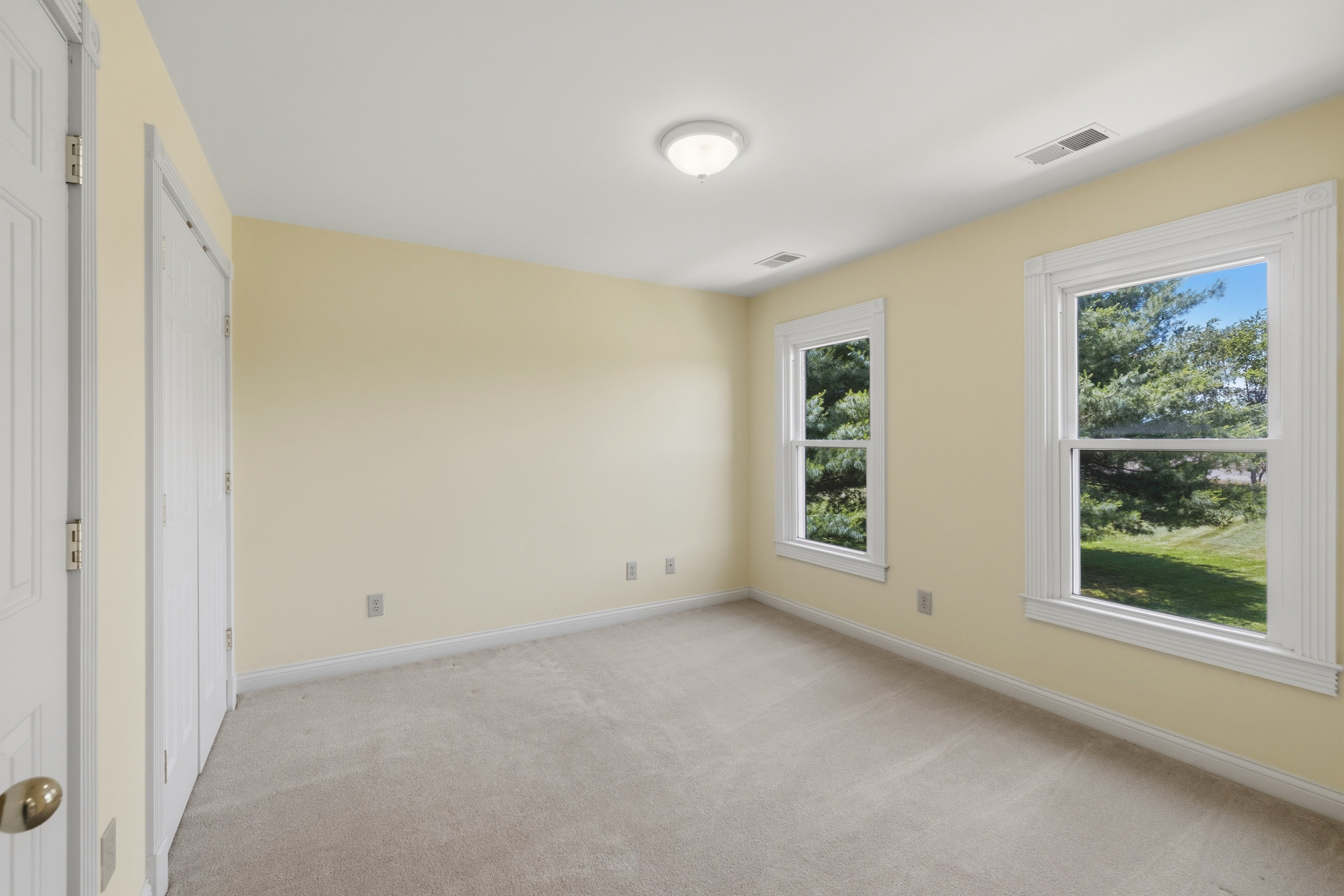  5650 Russell Cave Road - 物件實景