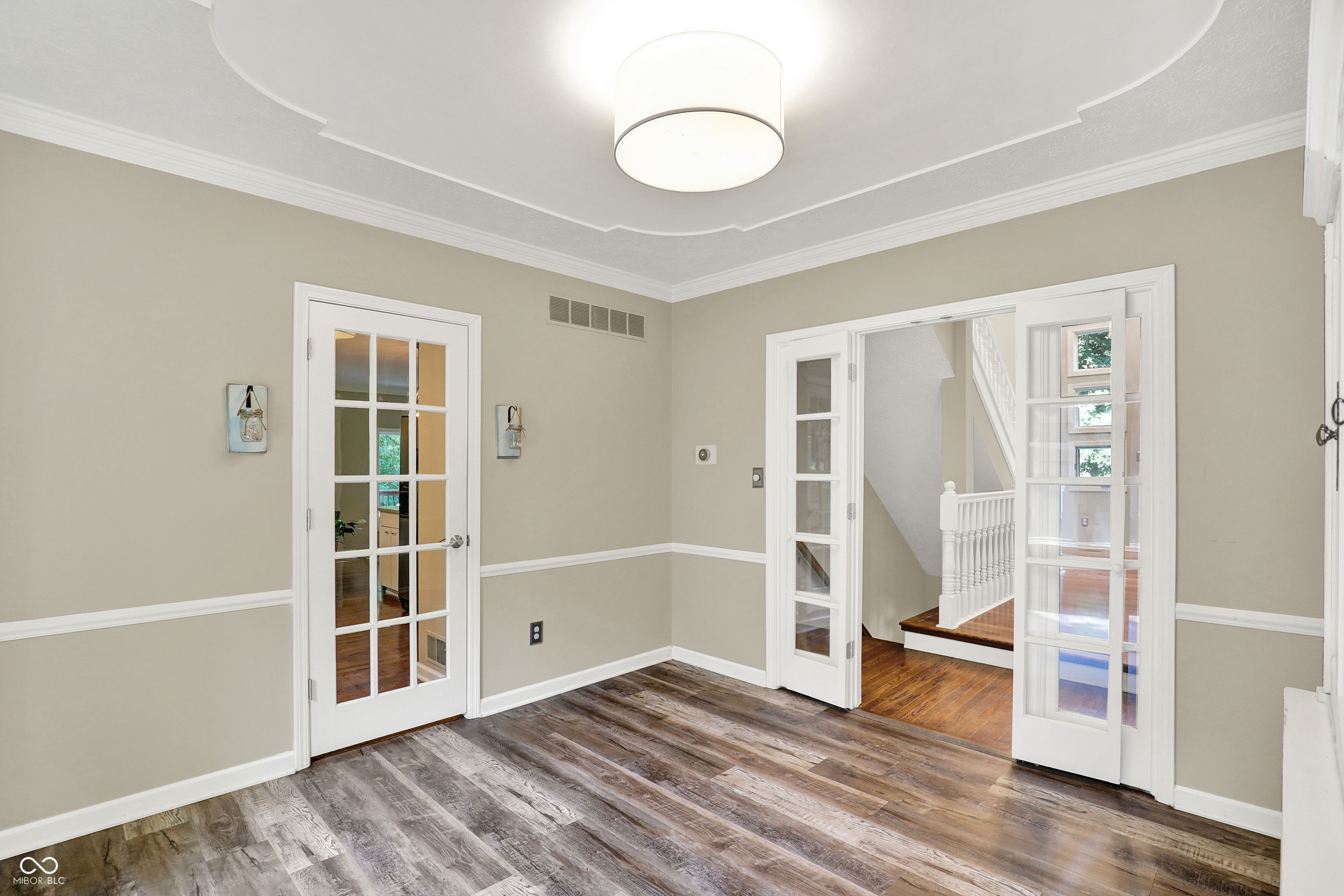 Indianapolis, Indiana, 46240, United States, 4 Bedrooms Bedrooms, ,3 BathroomsBathrooms,Residential,For Sale,1920883