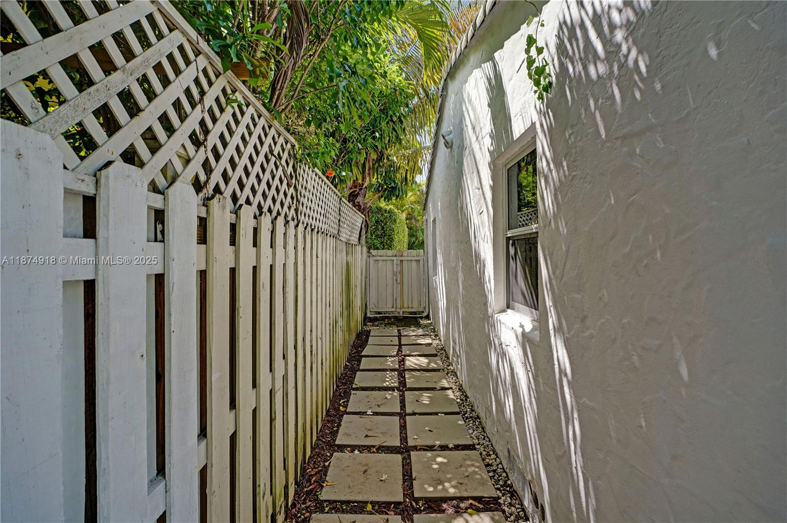 Miami, Florida, 33138, United States, 3 Bedrooms Bedrooms, ,2 BathroomsBathrooms,Residential,For Sale,1947884