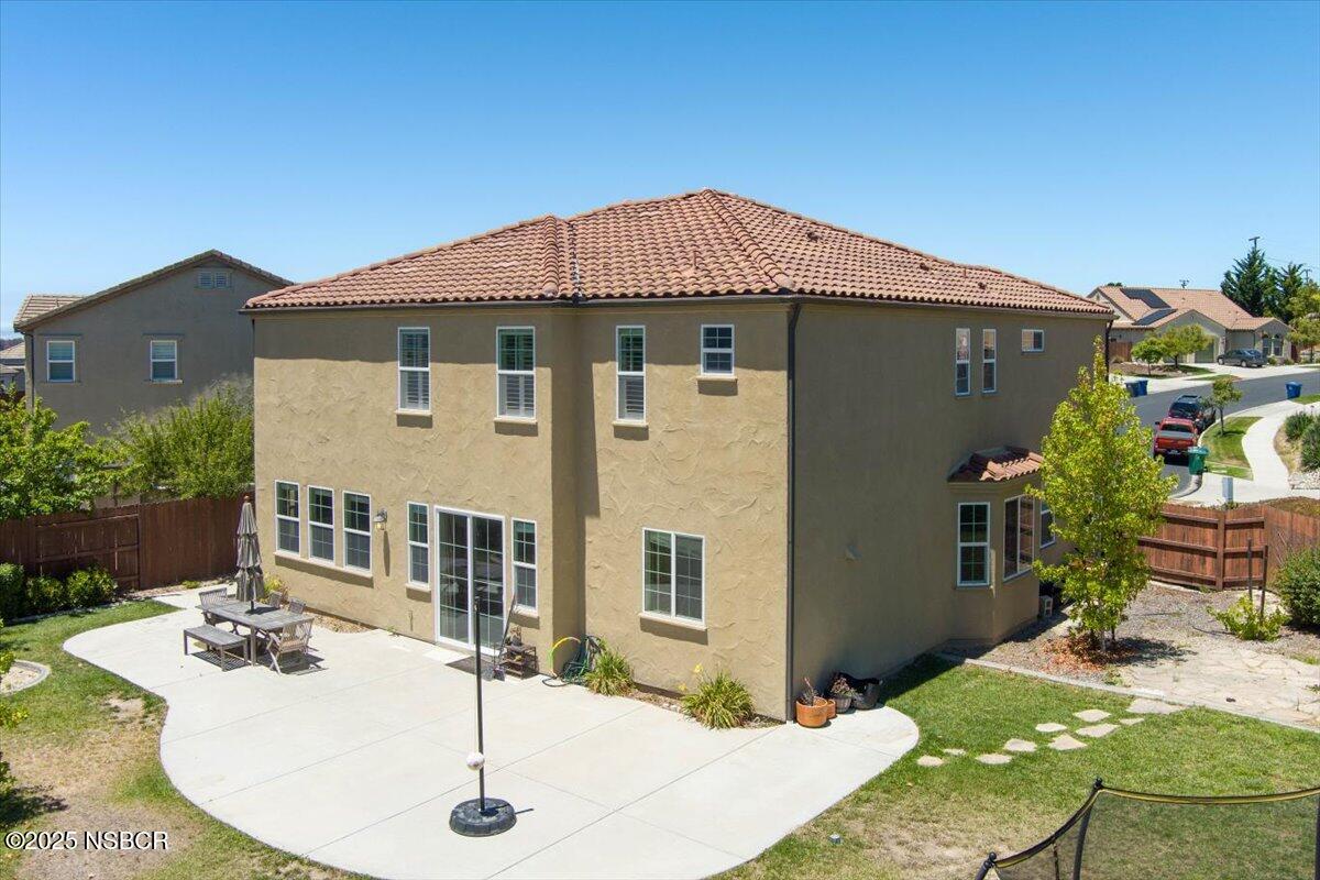 Lompoc, California, 93436, United States, 5 Bedrooms Bedrooms, ,4 BathroomsBathrooms,Residential,For Sale,1903001