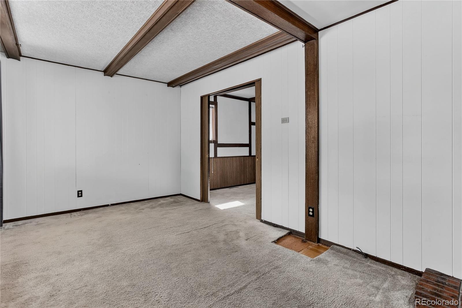 Arvada, Colorado, 80004, United States, 3 Bedrooms Bedrooms, ,1 BathroomBathrooms,Residential,For Sale,1960914