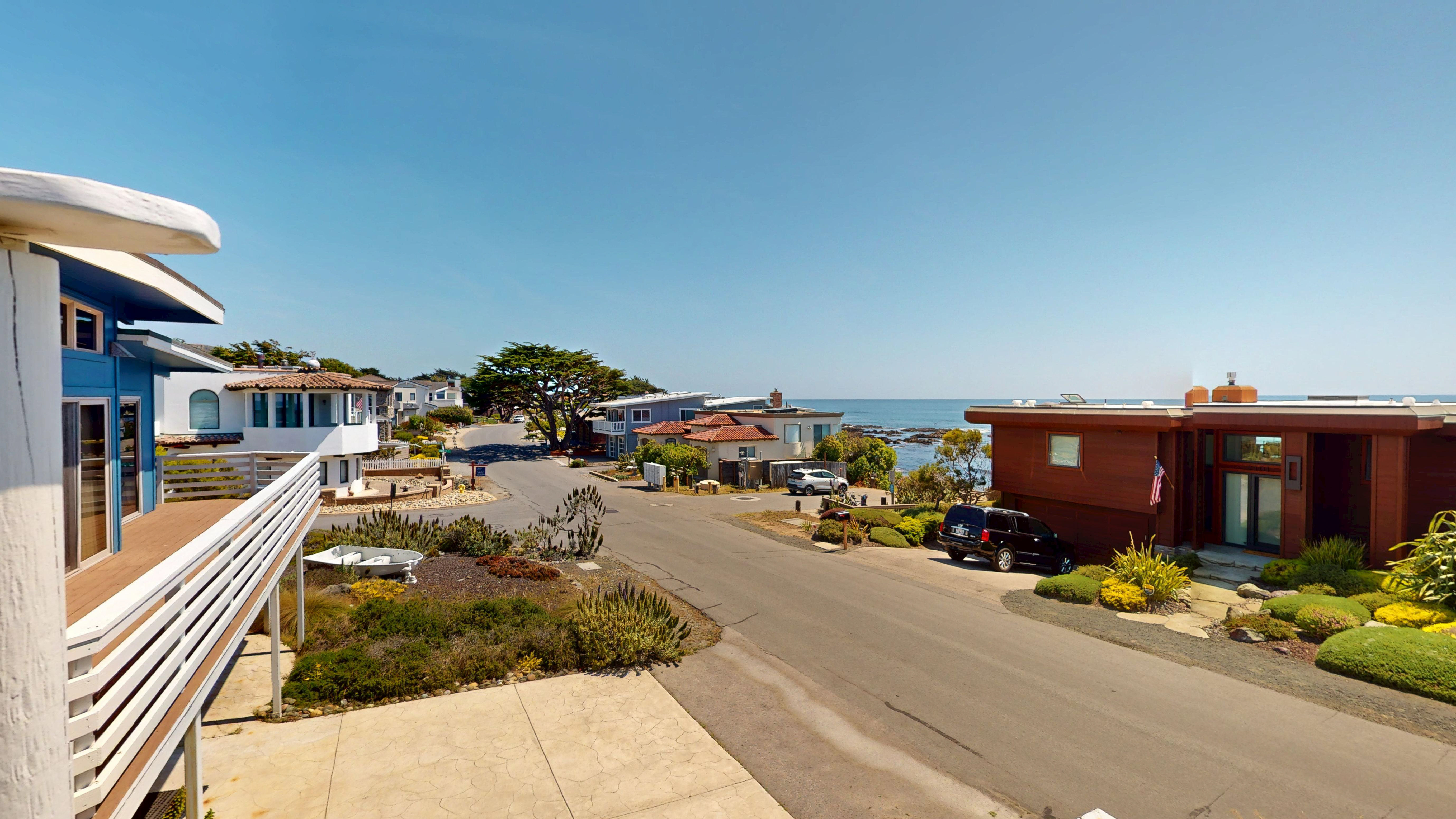  Ocean Views & Coastal Living in Coveted Marine Terrace - 物件實景