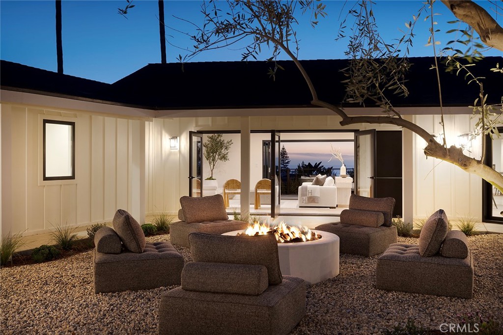 San Clemente, California, 92672, United States, 4 Bedrooms Bedrooms, ,4 BathroomsBathrooms,Residential,For Sale,1992907