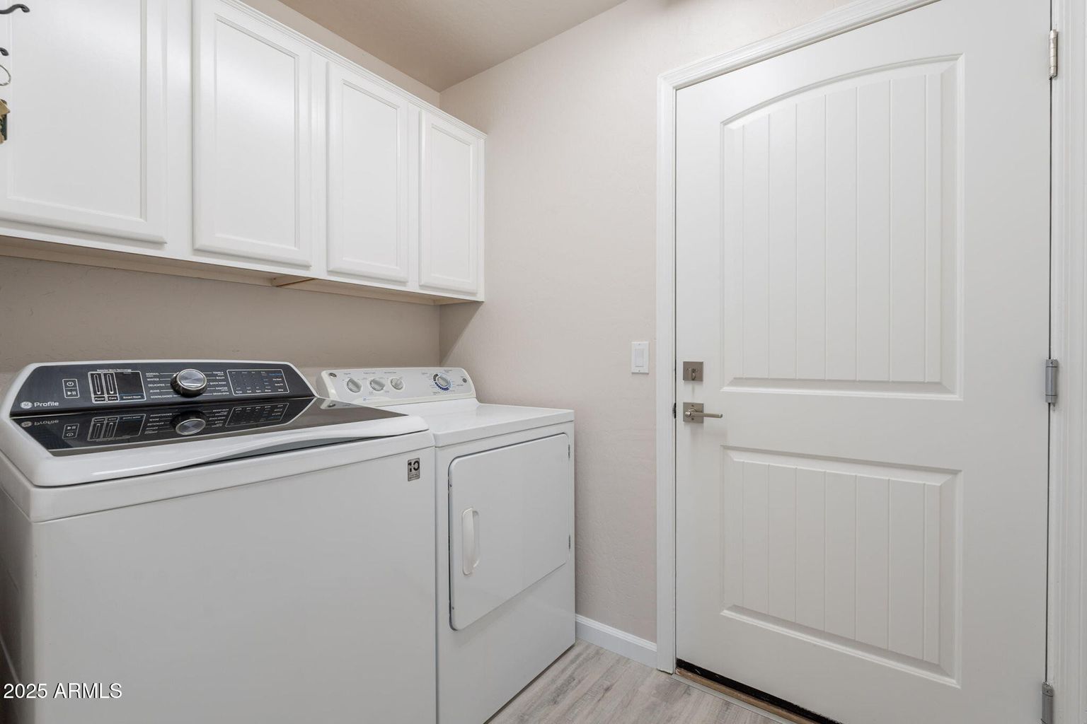 Queen Creek, Arizona, 85143, United States, 3 Bedrooms Bedrooms, ,2 BathroomsBathrooms,Residential,For Sale,1974744