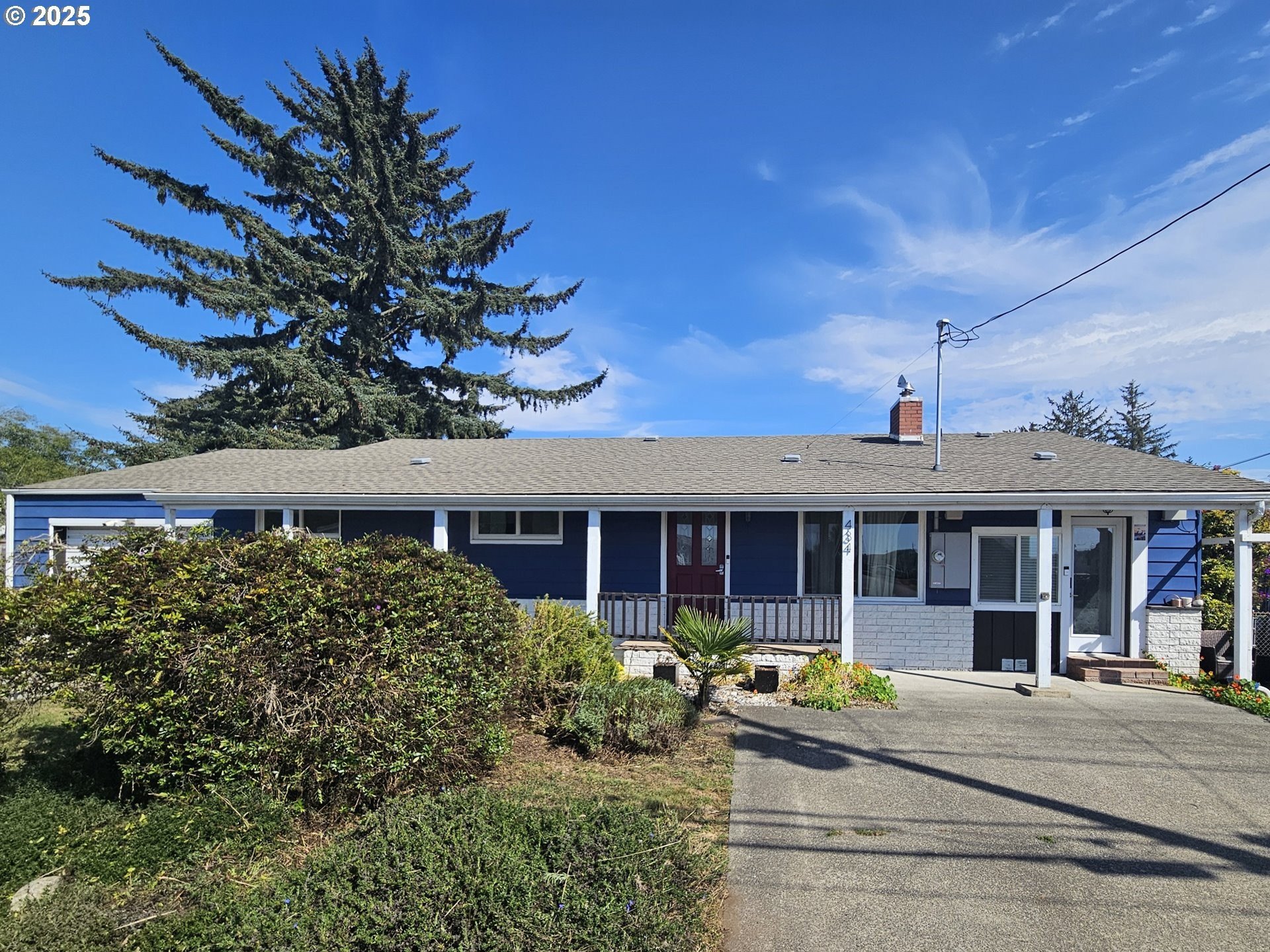 Brookings, Oregon, 97415, United States, 3 Bedrooms Bedrooms, ,3 BathroomsBathrooms,Residential,For Sale,1974179