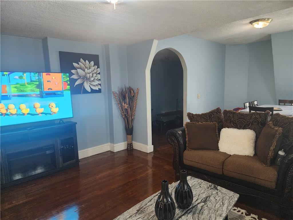 Providence, Rhode Island, 02907, United States, 9 Bedrooms Bedrooms, ,5 BathroomsBathrooms,Residential,For Sale,1930553