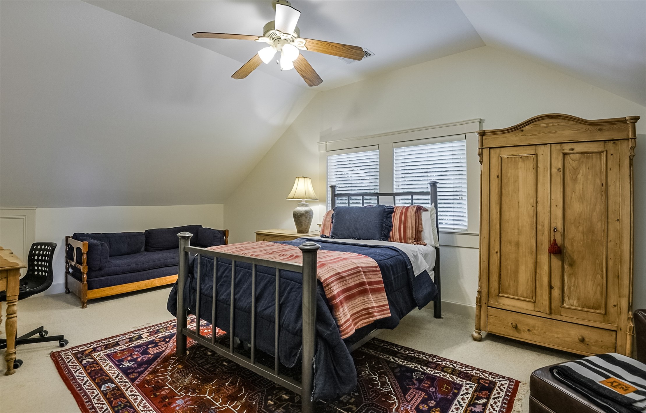 Waxahachie, Texas, 75165, United States, 5 Bedrooms Bedrooms, ,4 BathroomsBathrooms,Residential,For Sale,1940527