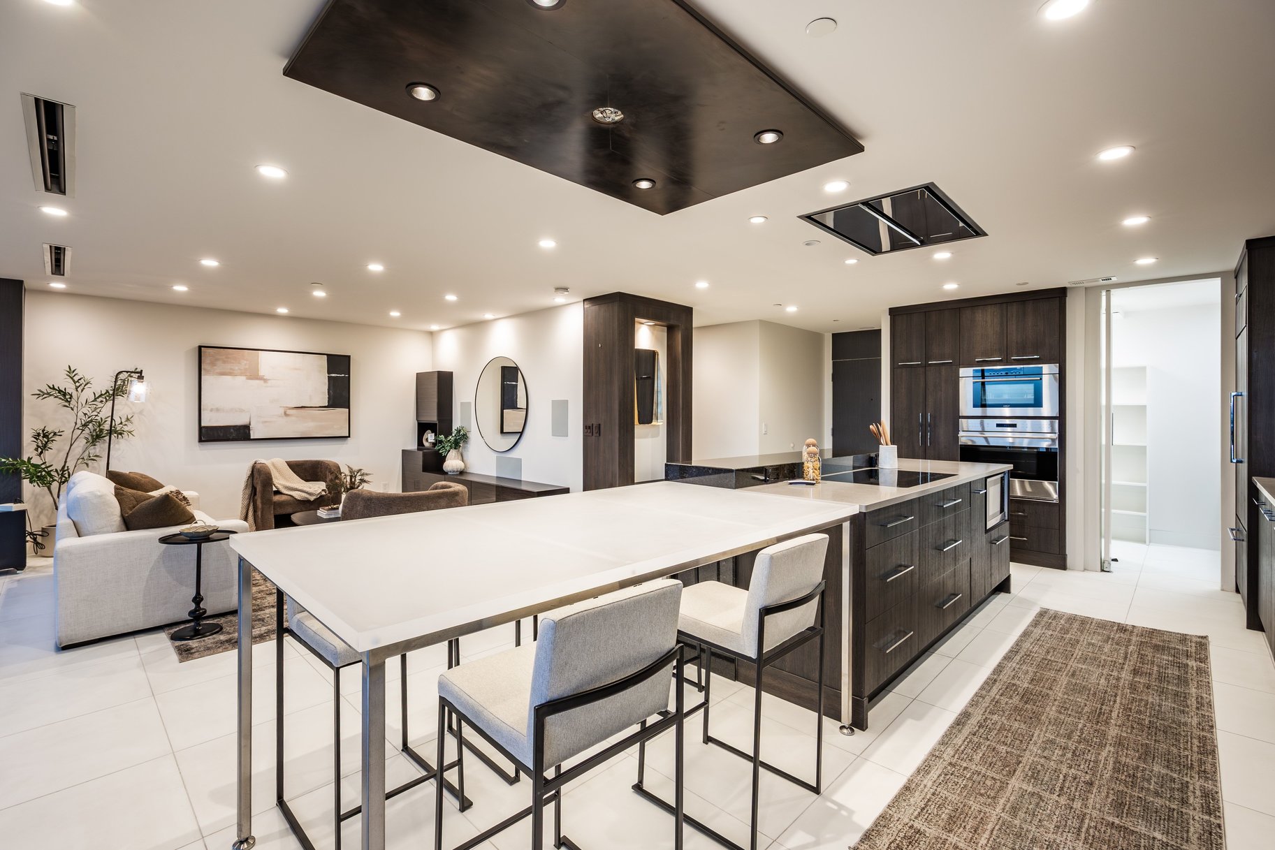  Corner Residence with Towering Views of Salt Lake City - 物件實景