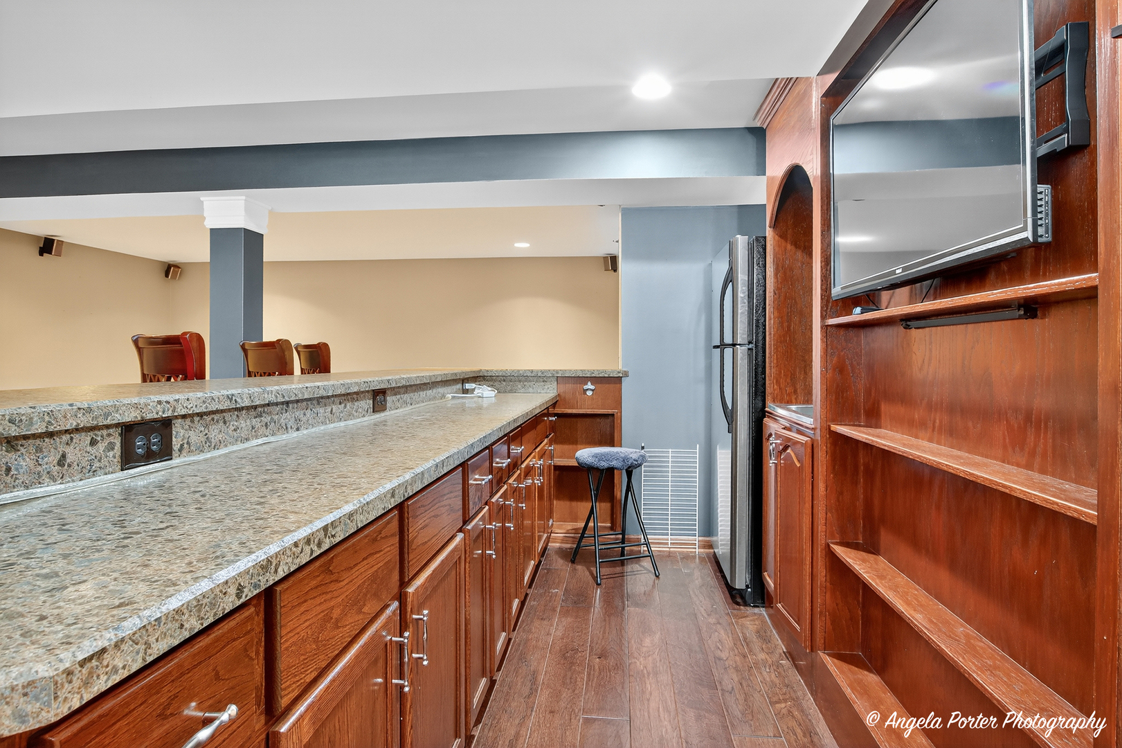 Mchenry, Illinois, 60051, United States, 4 Bedrooms Bedrooms, ,4 BathroomsBathrooms,Residential,For Sale,1916505