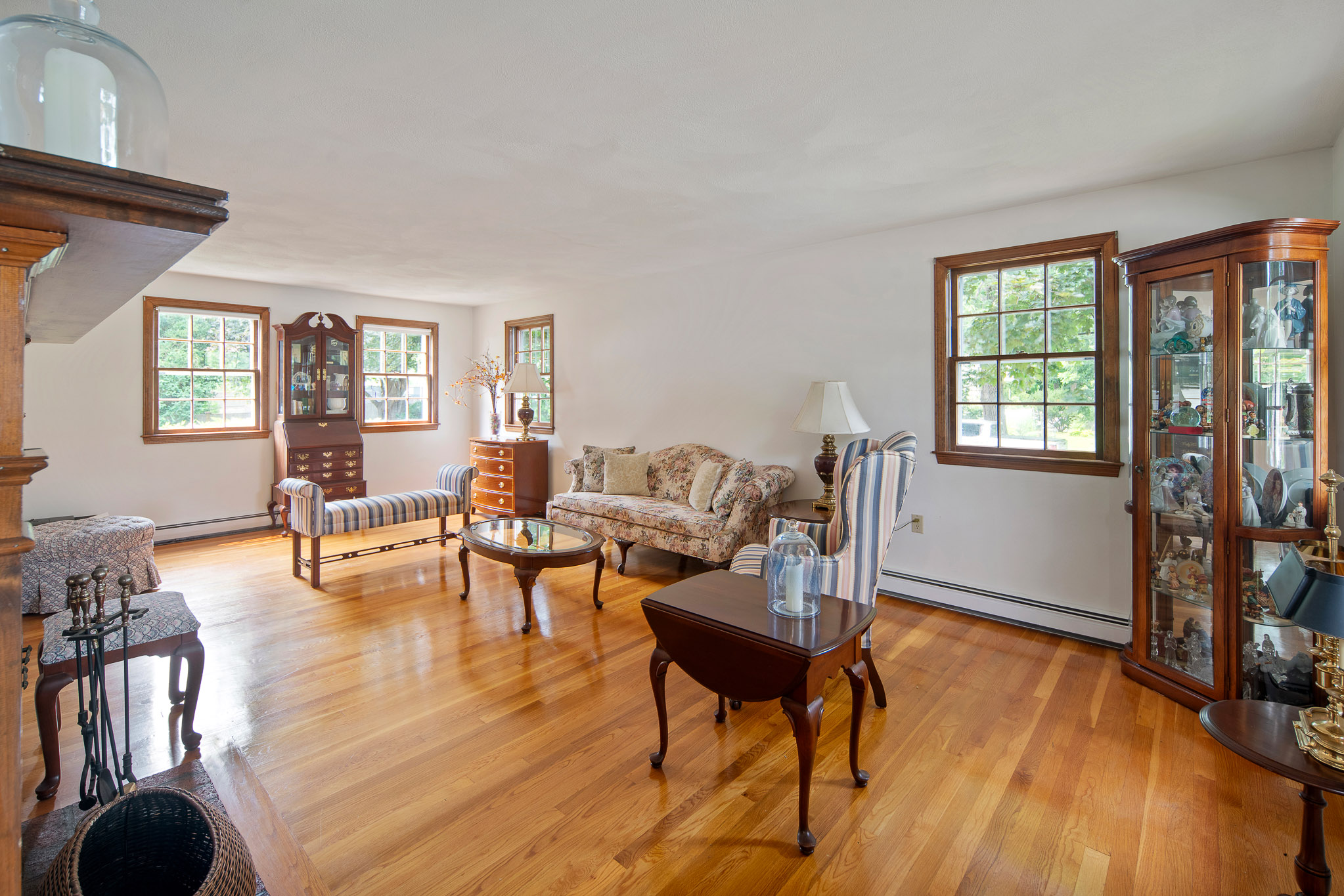  42 Riverside Drive, Reading, MA, 01867 - 物件實景