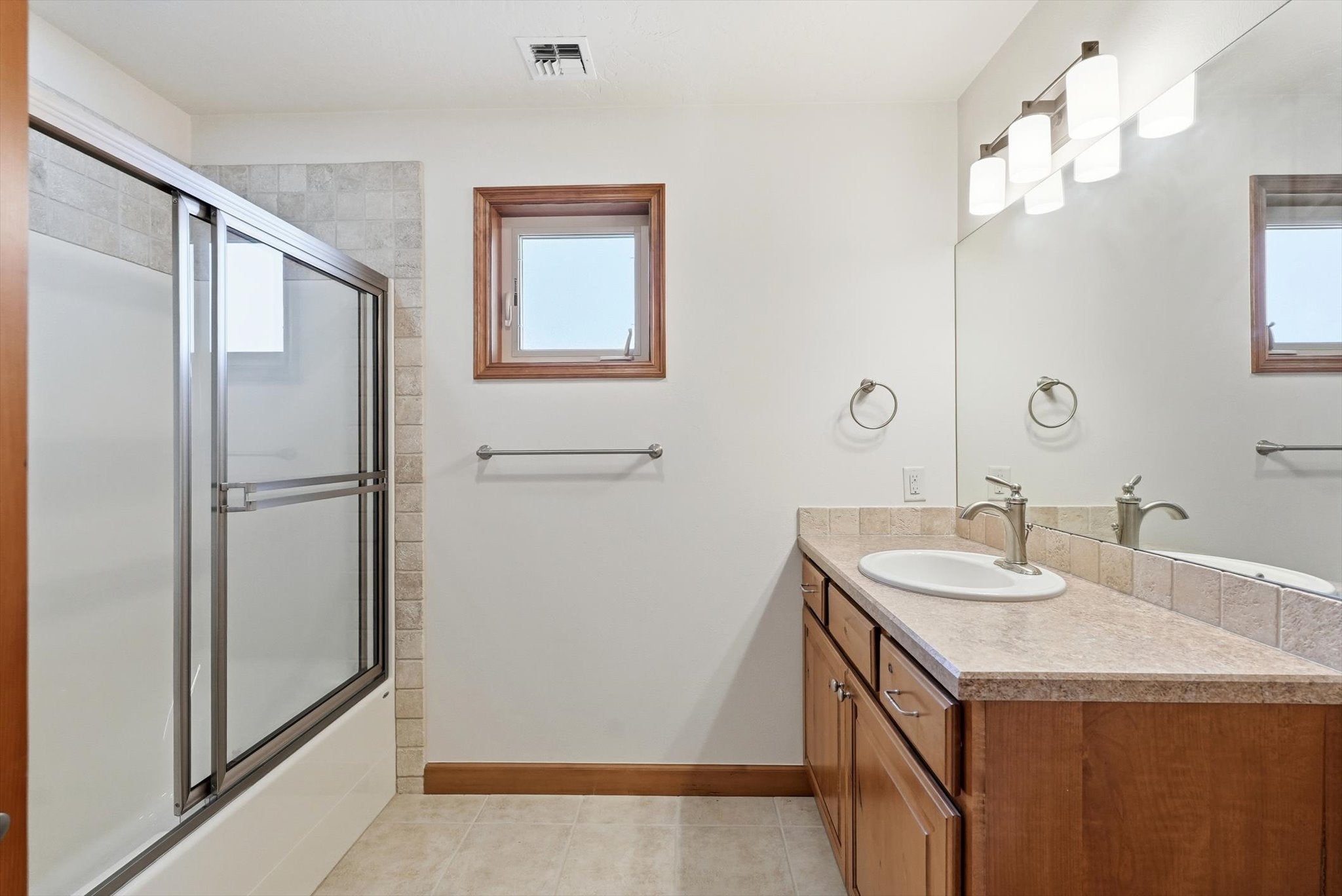 Missoula, Montana, 59802, United States, 3 Bedrooms Bedrooms, ,Residential,For Sale,2016532