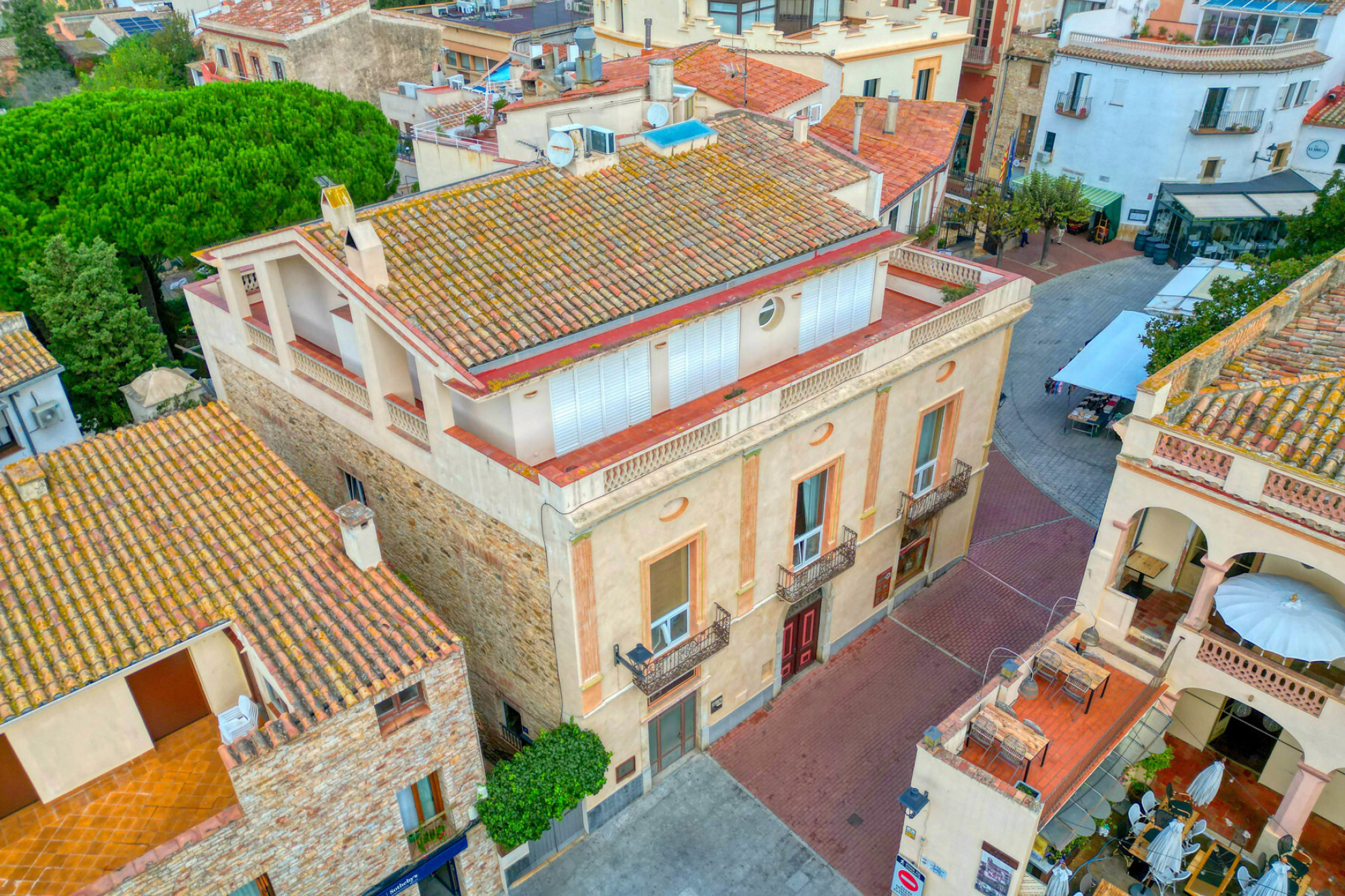  Exceptional indian style apartment in the center of the village of Begur - 物件實景