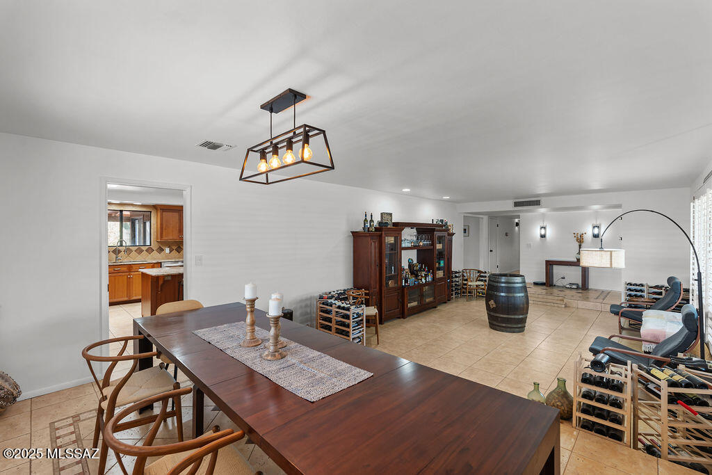 Tucson, Arizona, 85750, United States, 4 Bedrooms Bedrooms, ,3 BathroomsBathrooms,Residential,For Sale,1818132