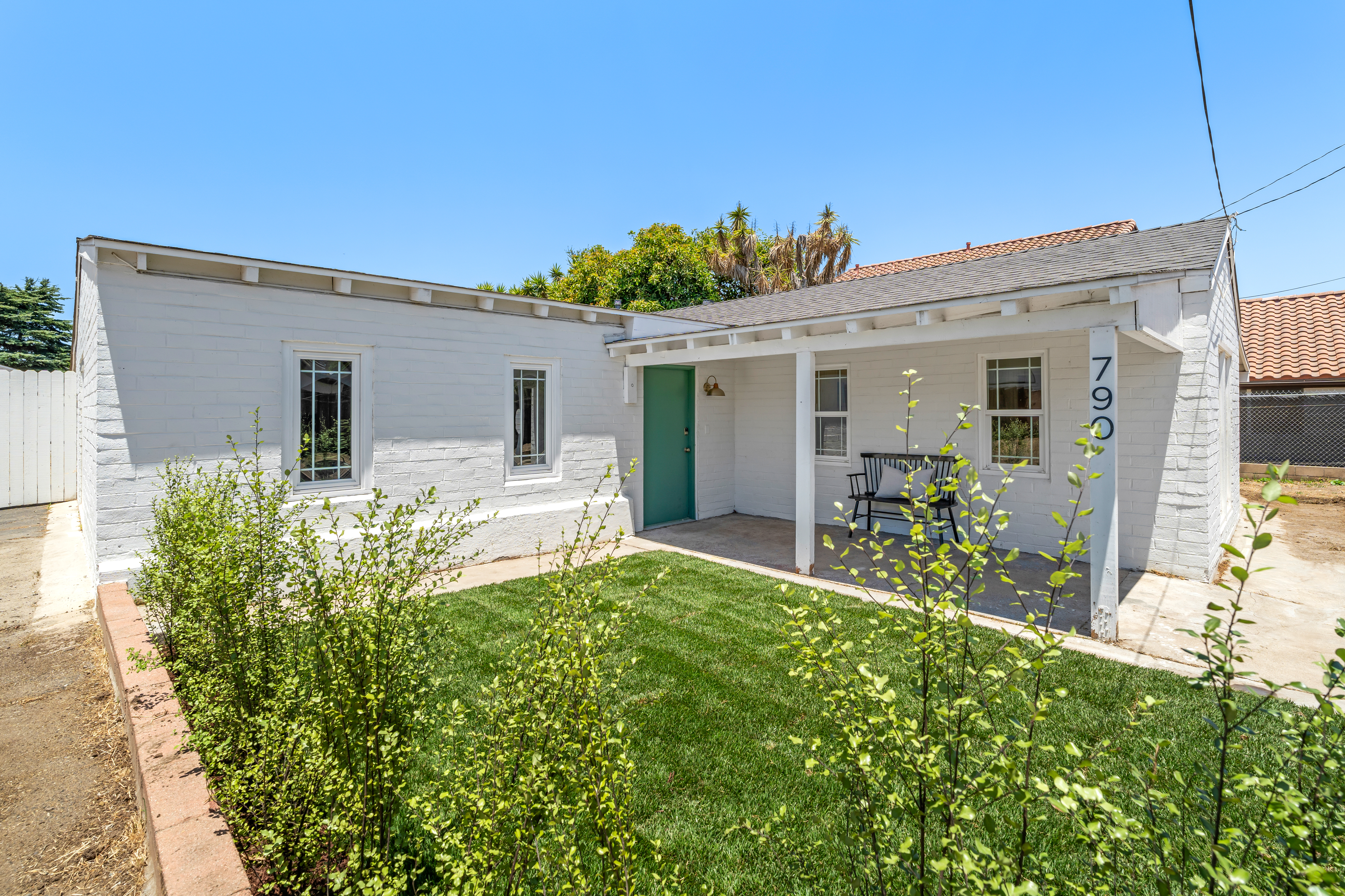  790 South Saticoy Avenue, Ventura, CA 93004 - 物件實景