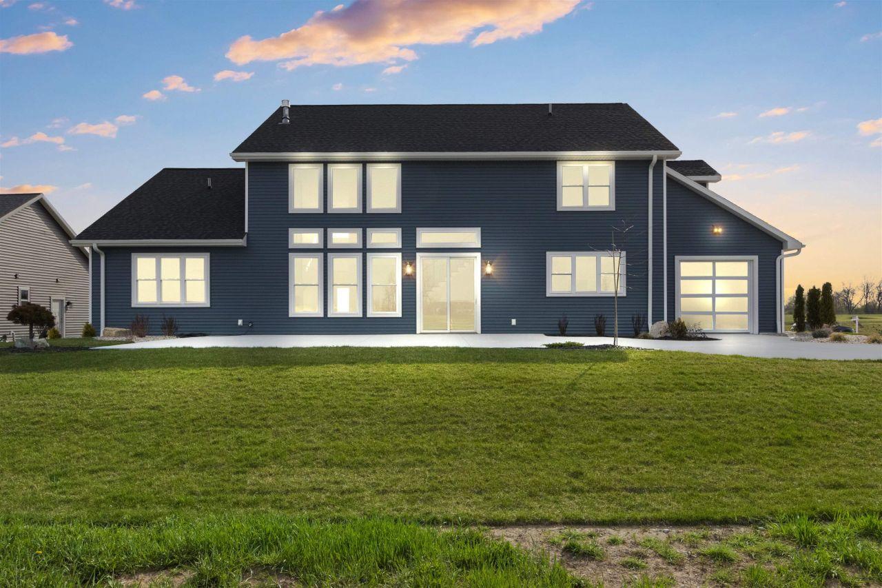 WRIGHTSTOWN, Wisconsin, 54180, United States, 4 Bedrooms Bedrooms, ,3 BathroomsBathrooms,Residential,For Sale,1721117
