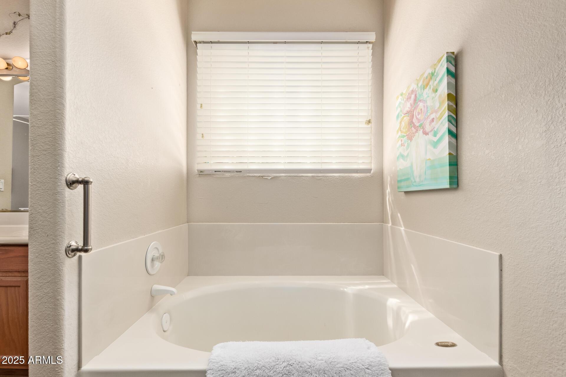 Fountain Hills, Arizona, 85268, United States, 3 Bedrooms Bedrooms, ,2 BathroomsBathrooms,Residential,For Sale,1979615