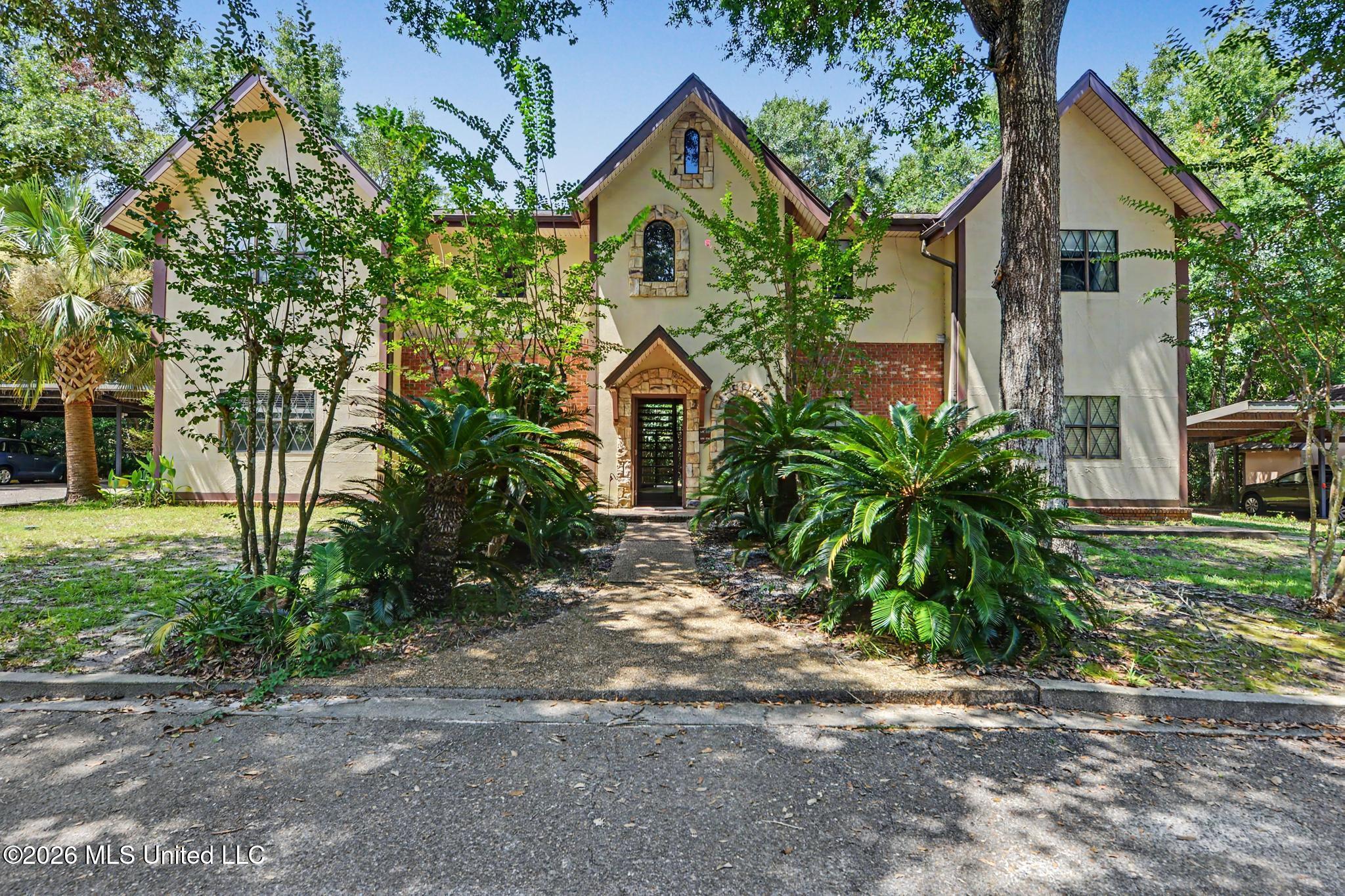 2nd St, Bay Saint Louis, MS 39520