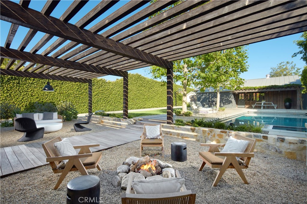 Newport Beach, California, 92660, United States, 4 Bedrooms Bedrooms, ,3 BathroomsBathrooms,Residential,For Sale,1927269