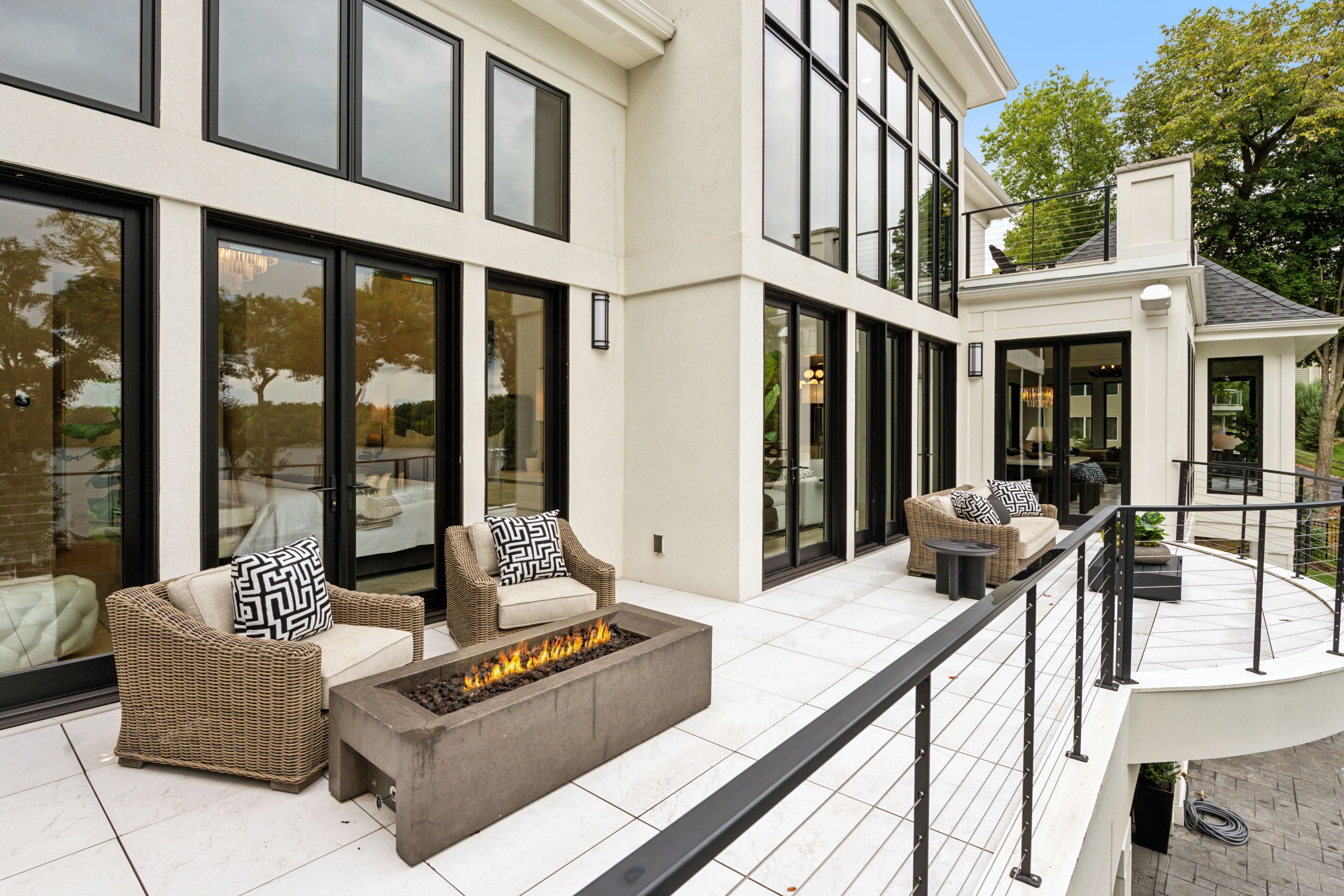  Architectural Excellence Meets Lake Minnetonka Luxury - 物件實景