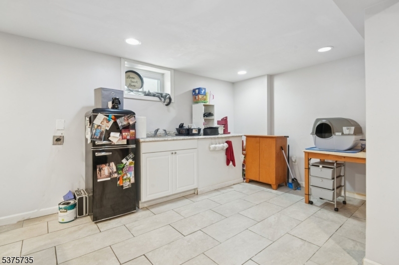 Garfield City, New Jersey, 07026, United States, 4 Bedrooms Bedrooms, ,3 BathroomsBathrooms,Residential,For Sale,1913233