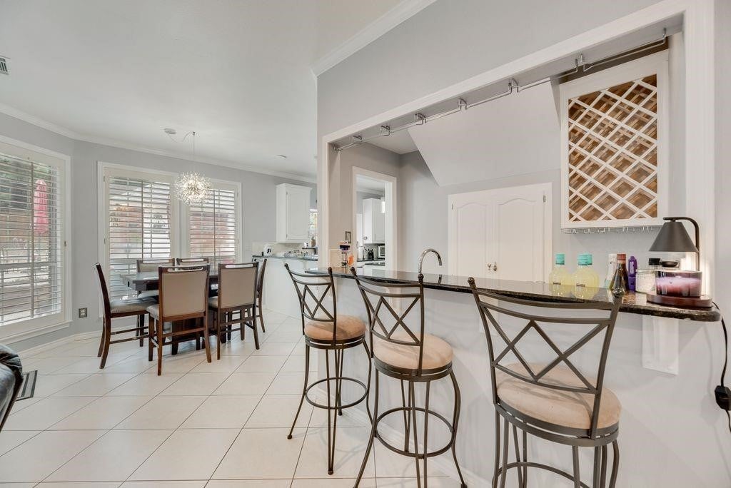 Grapevine, Texas, 76051, United States, 4 Bedrooms Bedrooms, ,3 BathroomsBathrooms,Residential,For Sale,2018283