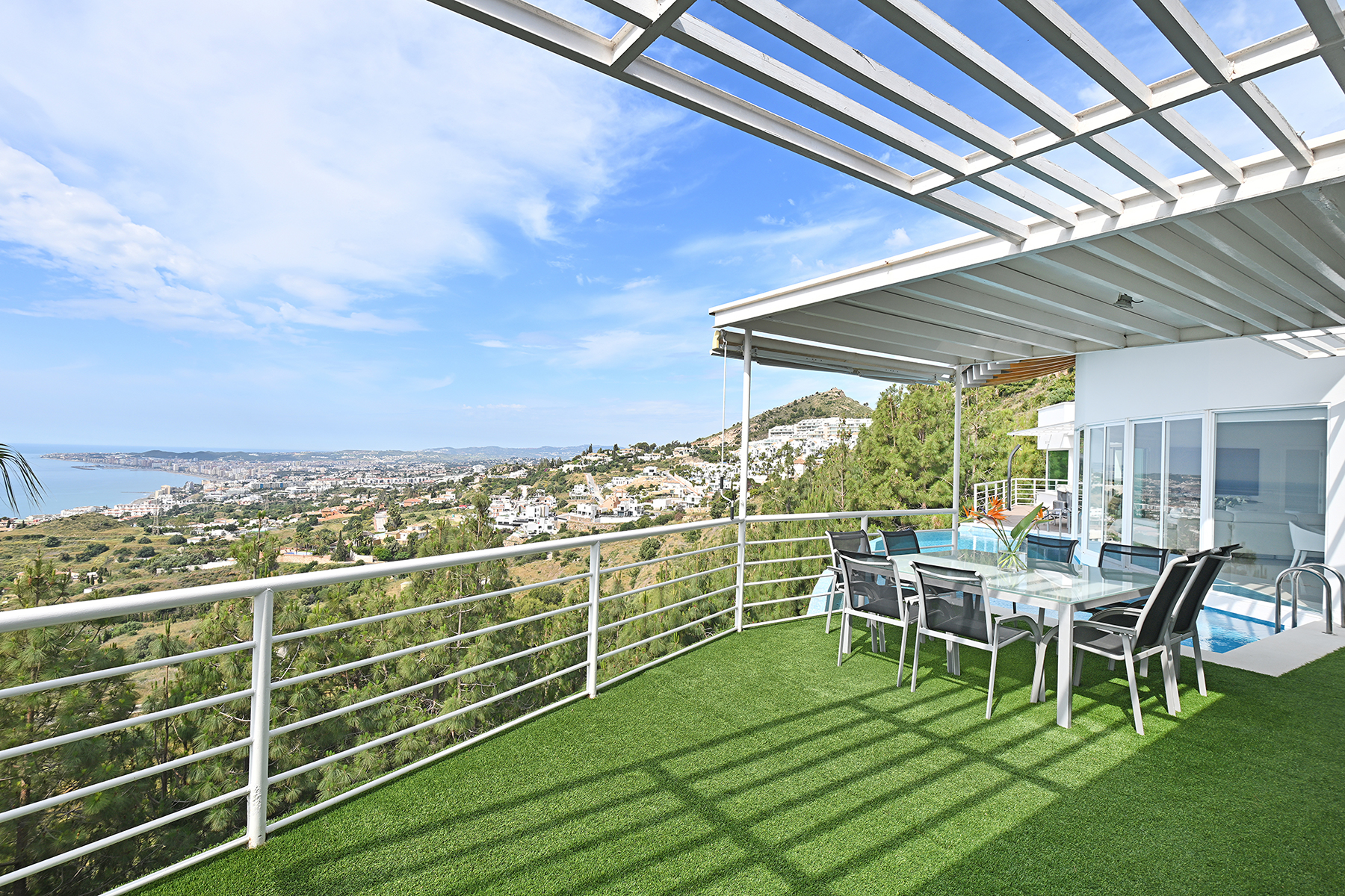  Architect-designed villa, single level with views to Ceuta and Africa - 物件實景