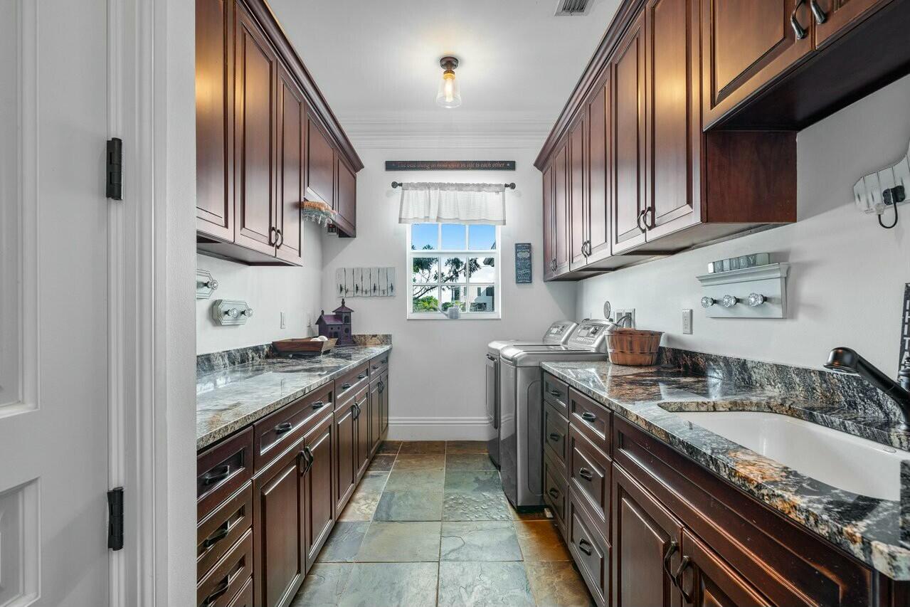 Delray Beach, Florida, 33446, United States, 5 Bedrooms Bedrooms, ,7 BathroomsBathrooms,Residential,For Sale,1694596