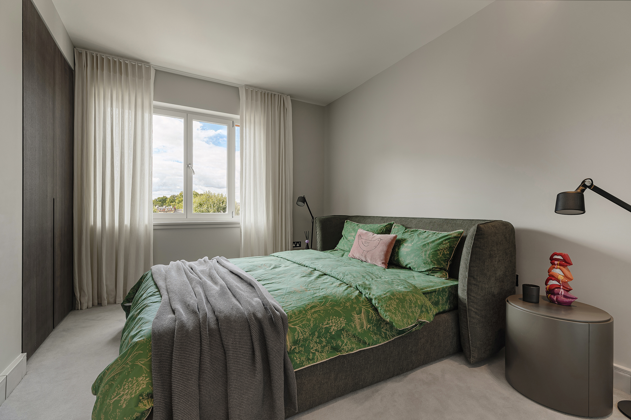  A Sixth-Floor Apartment with Far-Reaching Views - 物件實景