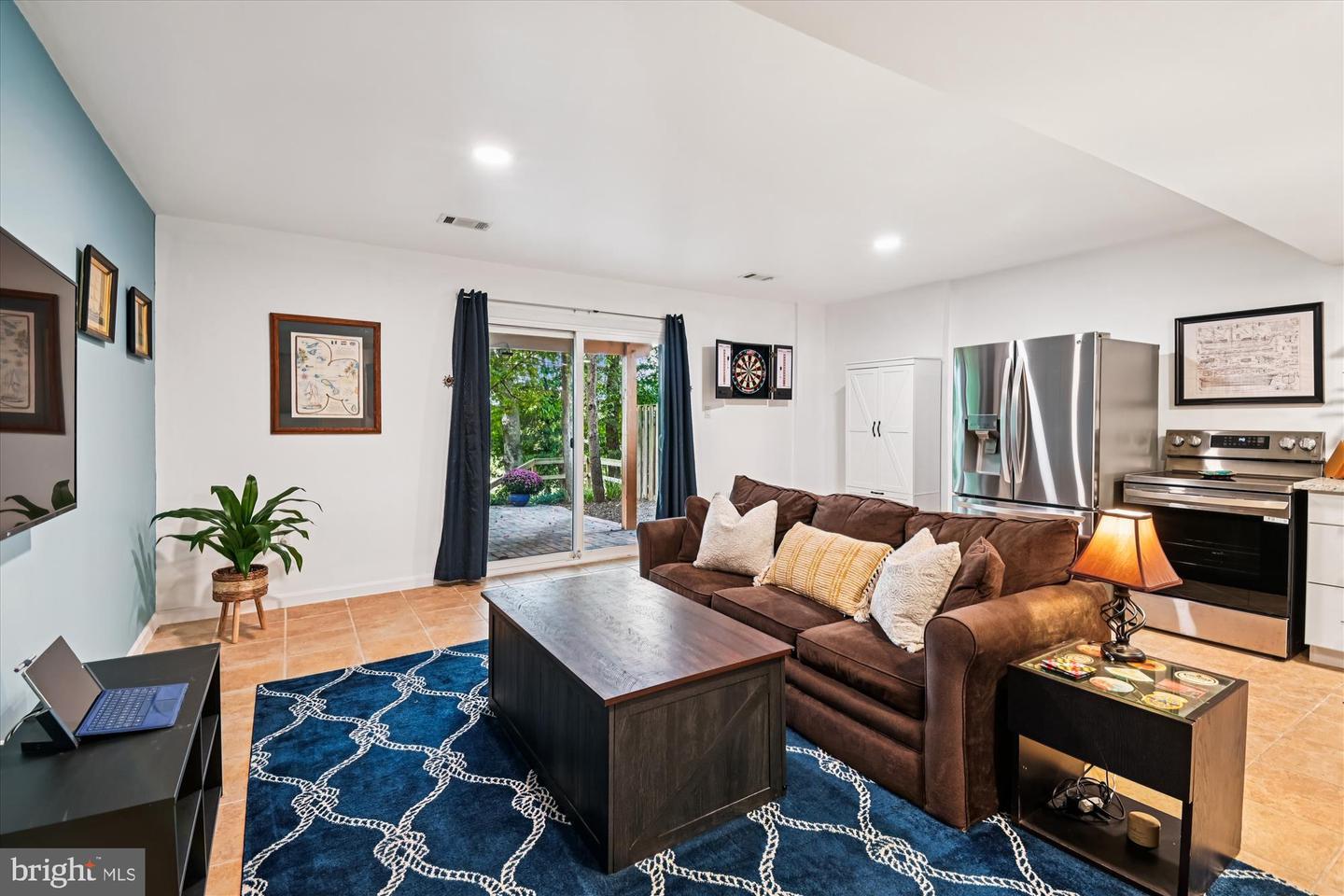 Crofton, Maryland, 21114, United States, 5 Bedrooms Bedrooms, ,4 BathroomsBathrooms,Residential,For Sale,1971690