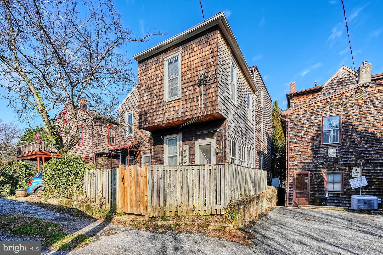 Annapolis, Maryland, 21401, United States, ,Residential,For Sale,2002475