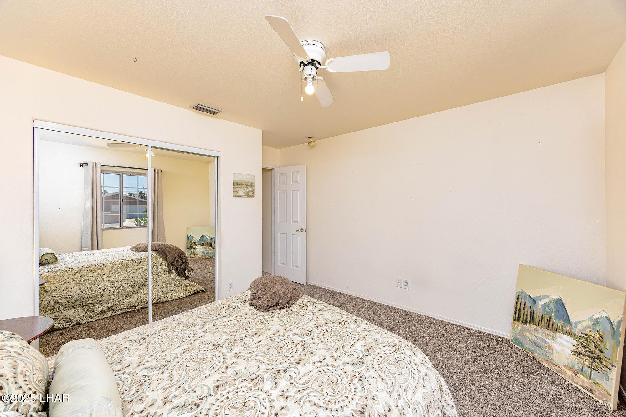 Lake Havasu City, Arizona, 86406, United States, 3 Bedrooms Bedrooms, ,1 BathroomBathrooms,Residential,For Sale,1891865