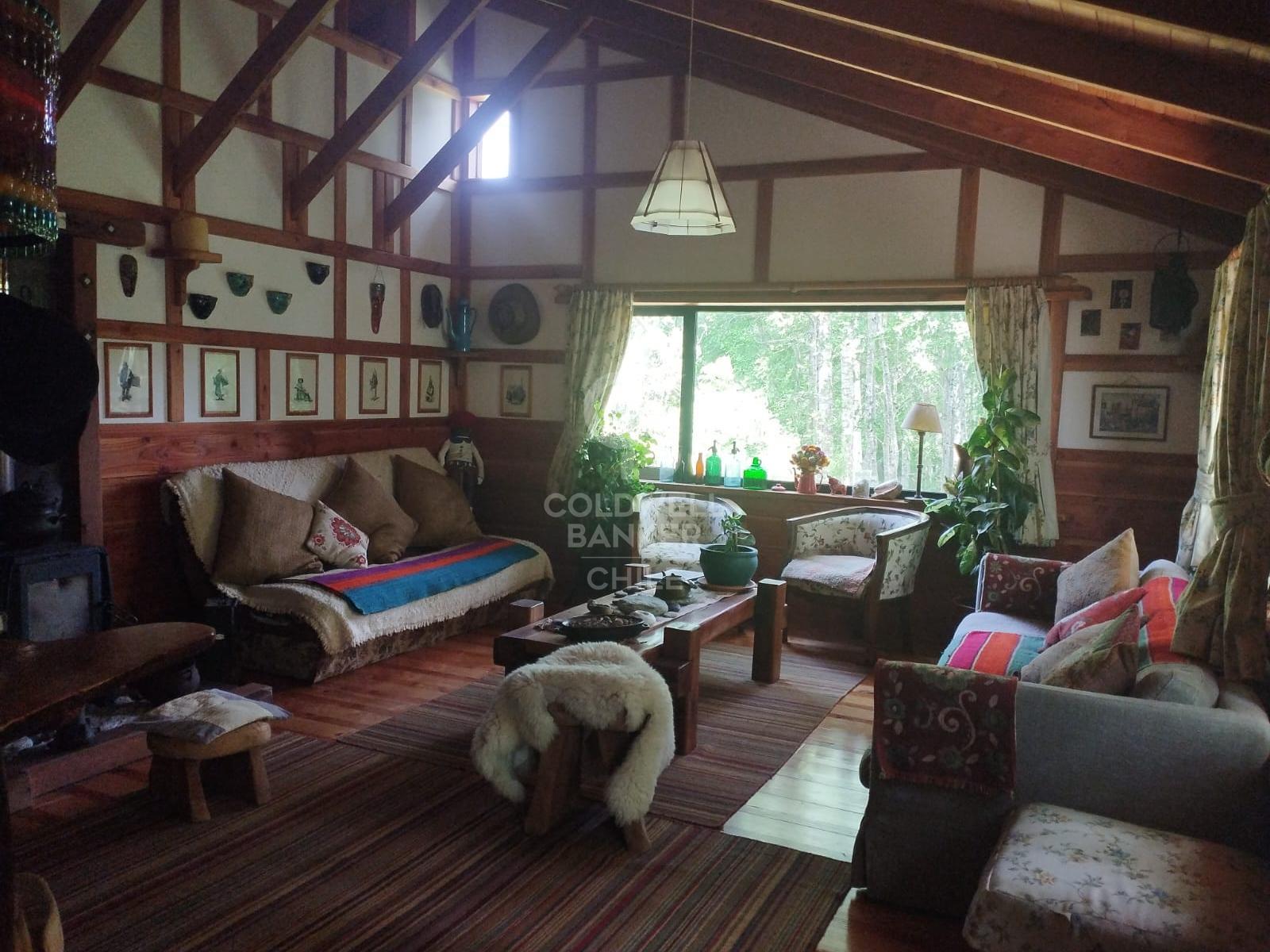 Osorno, Chile, 4 Bedrooms Bedrooms, ,3 BathroomsBathrooms,Residential,For Sale,1995714