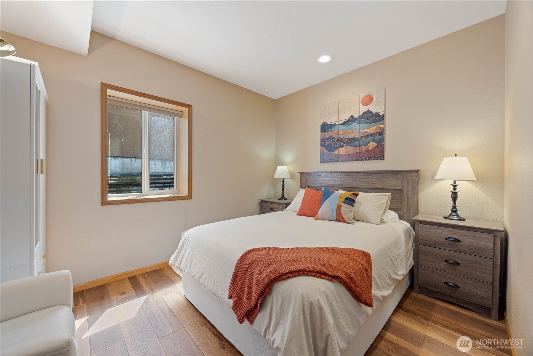 Chelan, Washington, 98816, United States, 5 Bedrooms Bedrooms, ,3 BathroomsBathrooms,Residential,For Sale,1896644