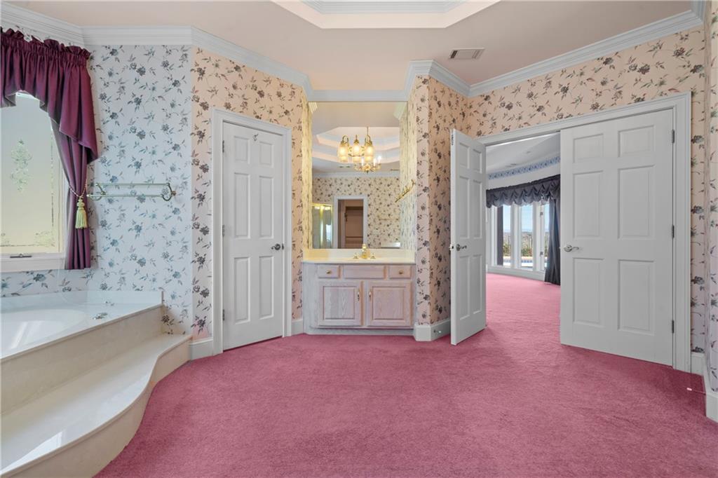 Gainesville, Georgia, 30506, United States, 5 Bedrooms Bedrooms, ,5 BathroomsBathrooms,Residential,For Sale,1996488