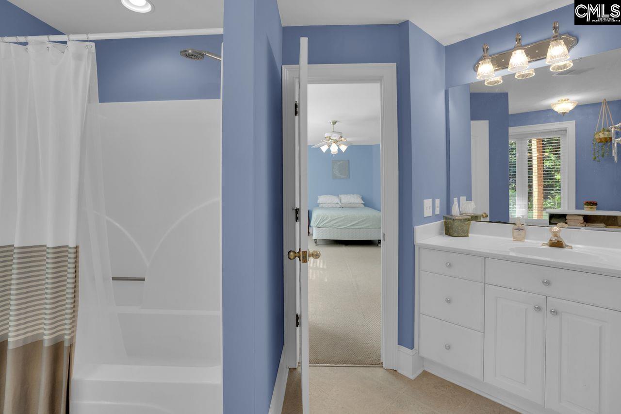 Lexington, South Carolina, 29072, United States, 4 Bedrooms Bedrooms, ,6 BathroomsBathrooms,Residential,For Sale,1847244