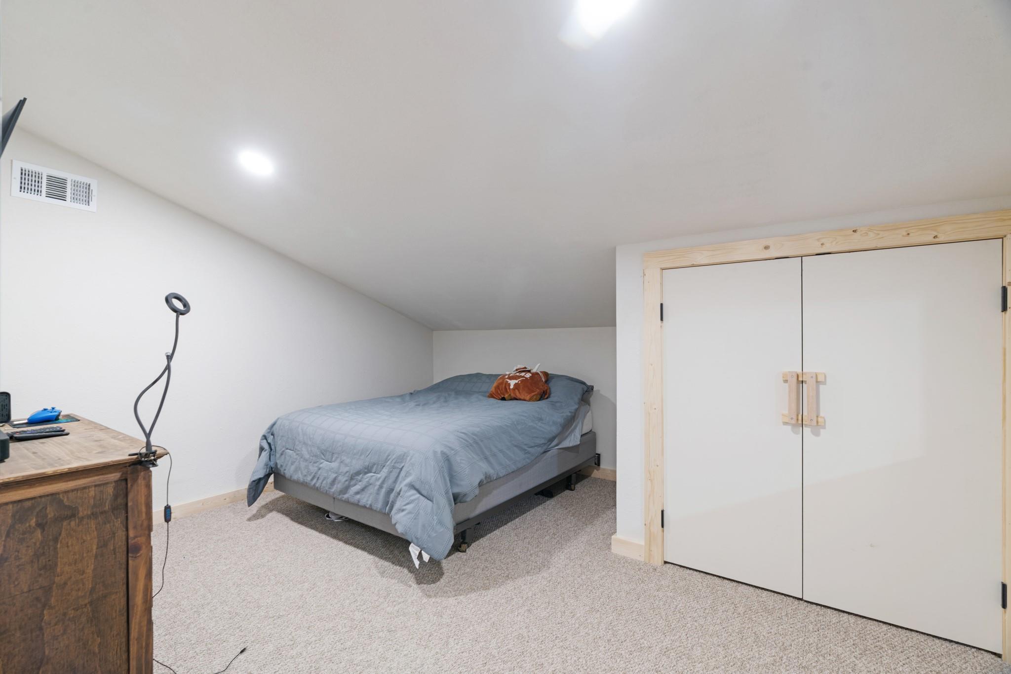 Roxton, Texas, 75477, United States, 3 Bedrooms Bedrooms, ,3 BathroomsBathrooms,Residential,For Sale,1982011