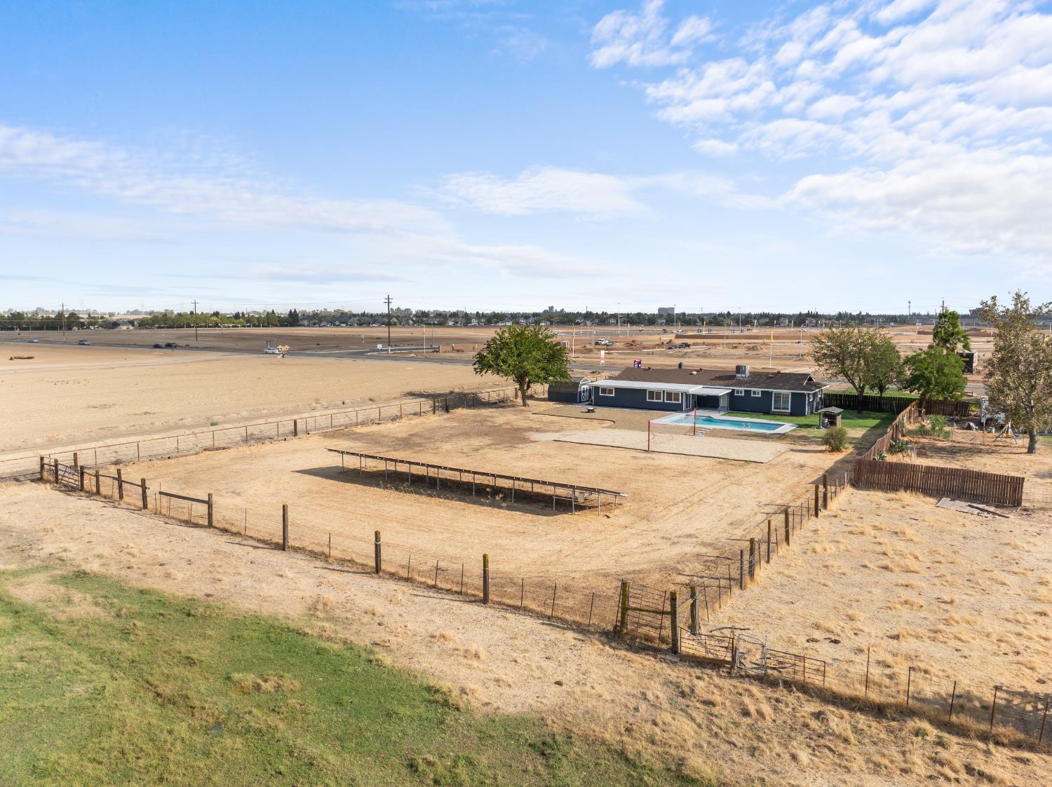 Merced, California, 95348, United States, 4 Bedrooms Bedrooms, ,2 BathroomsBathrooms,Residential,For Sale,1977879