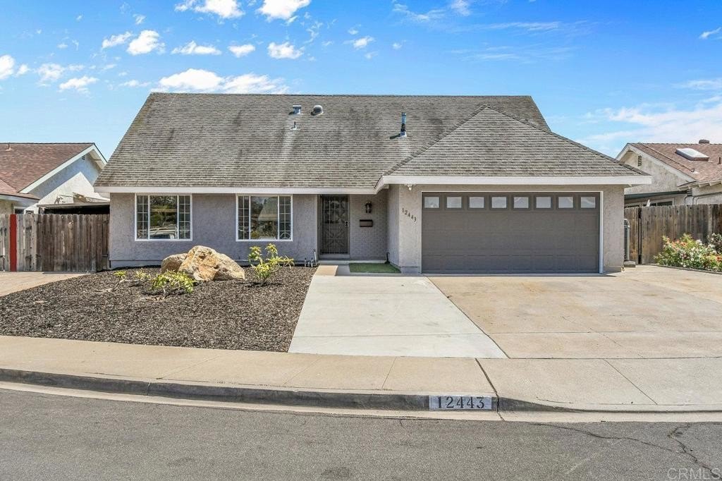 Poway, California, 92064, United States, 5 Bedrooms Bedrooms, ,3 BathroomsBathrooms,Residential,For Sale,1926272