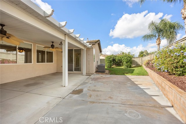 Eastvale, California, 92880, United States, 4 Bedrooms Bedrooms, ,2 BathroomsBathrooms,Residential,For Sale,1987341