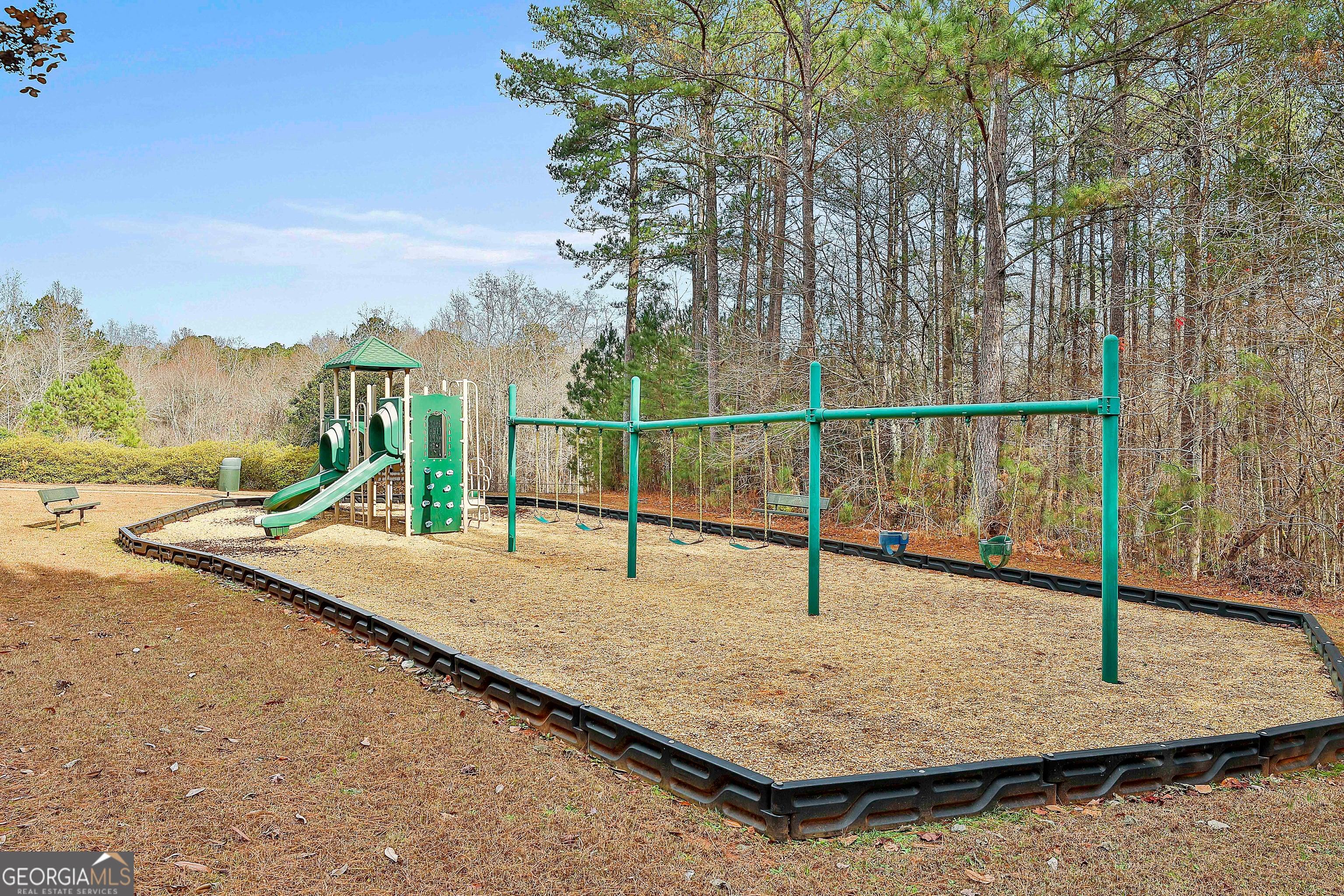 Douglasville, Georgia, 30135, United States, 5 Bedrooms Bedrooms, ,4 BathroomsBathrooms,Residential,For Sale,1999896