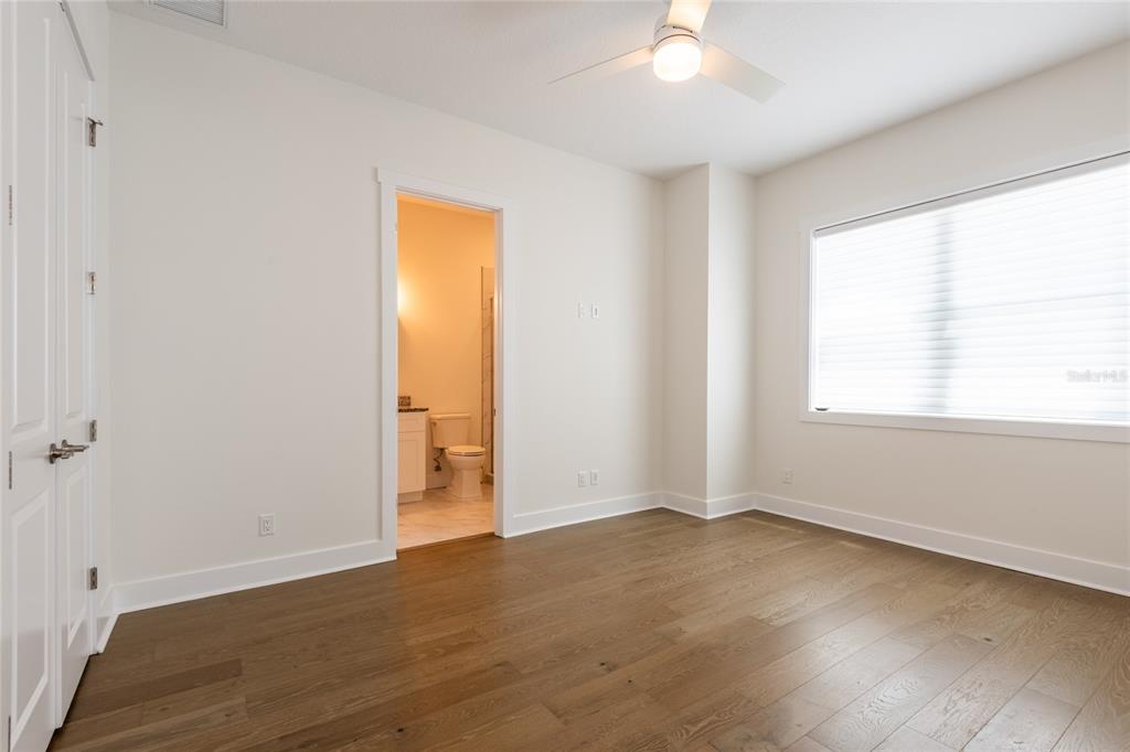 Dunedin, Florida, 34698, United States, 3 Bedrooms Bedrooms, ,3 BathroomsBathrooms,Residential,For Sale,1975288